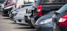 Pour nos clients il y a de parking dans la proprieté gardée gratis.